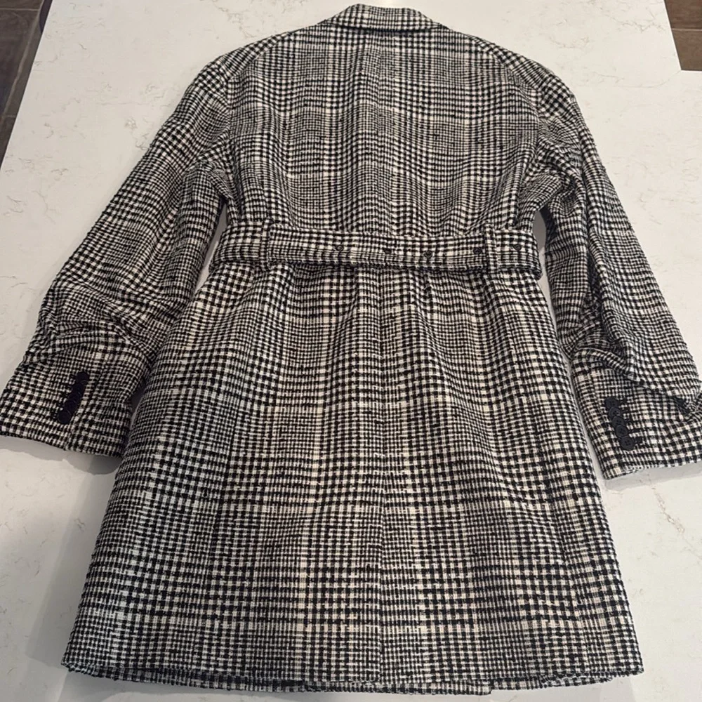 Veronica Beard black & white jacket/ blazer. Gorgeous. Worn 2x. - Picture 8 of 12